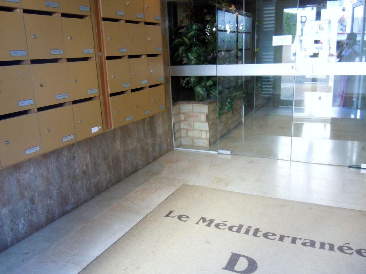 Residence Le Mediterranee Ментона Экстерьер фото